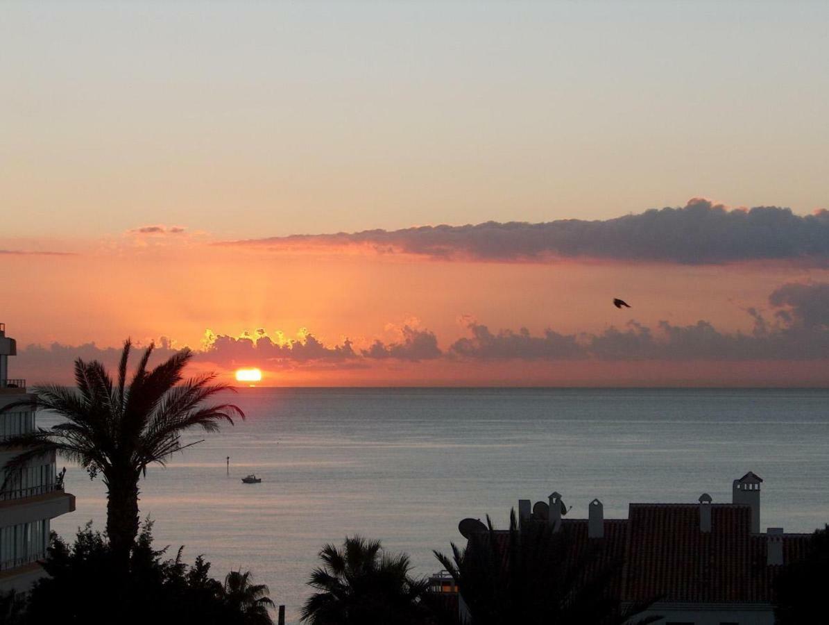 Precioso Apartamento Frente Al Mar Benalmádena Exterior foto